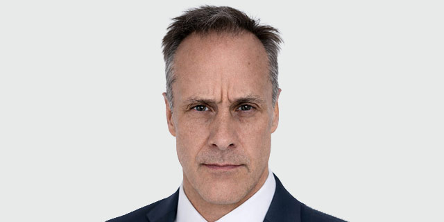 headshot